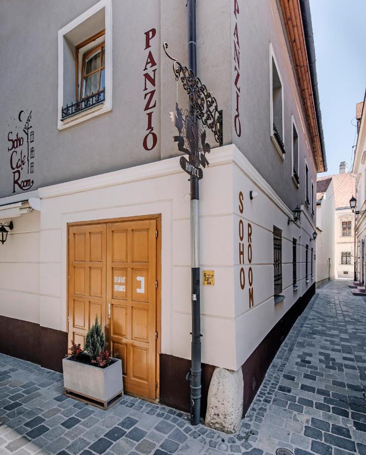 Soho Apartmanhaz Győr Exterior foto